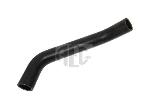 Lower bottom radiator hose for Alfa Romeo 145 146 155 1.6 TS 16V, 1.8 TS 16V, 2.0 TS 16V For CF1 engines (metal cam cover top) O.E. Part Number: 60608032 Made in Italy